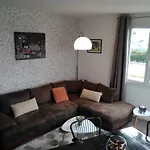 Circuit Des 24 H A 10 Mn - 2 Chambres, 4 Personnes & Cuisine