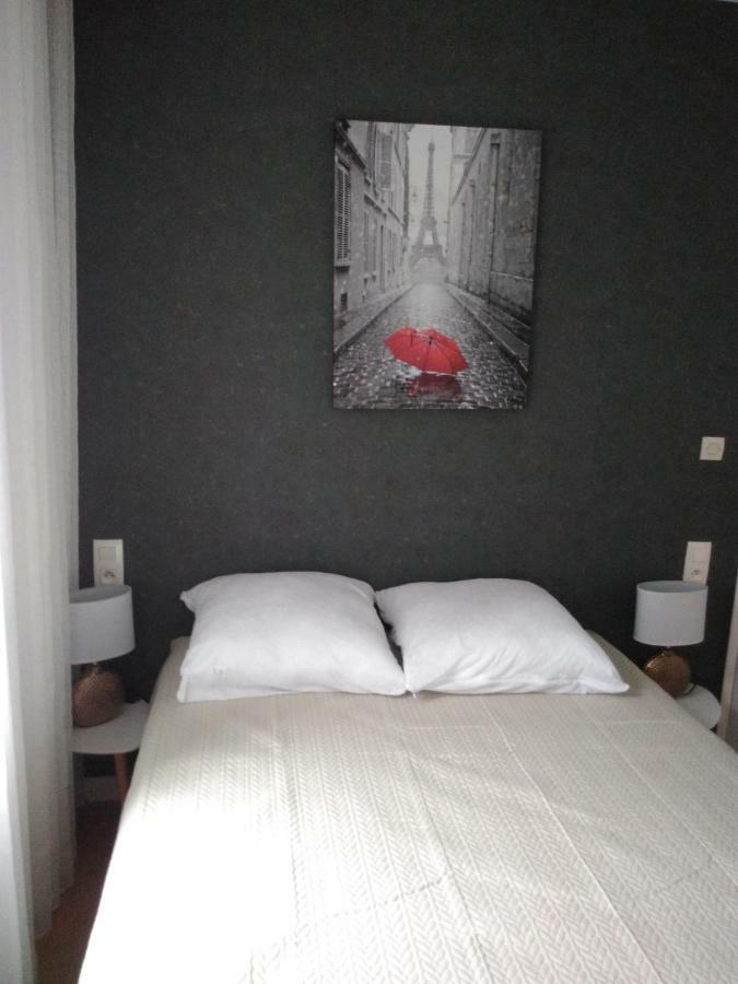 Circuit Des 24 H A 10 Mn - 2 Chambres, 4 Personnes & Cuisine Apartment Le Mans