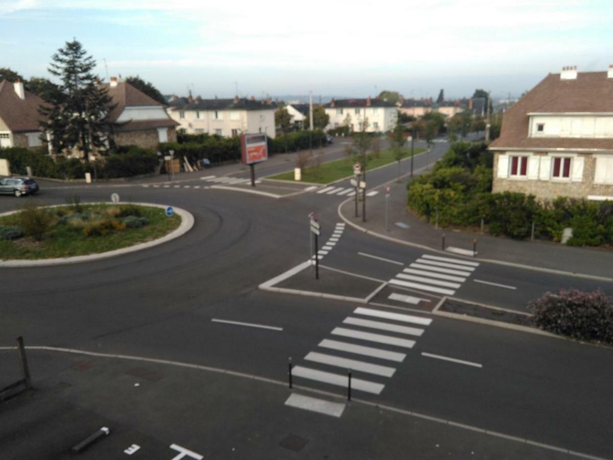 Circuit Des 24 H A 10 Mn - 2 Chambres, 4 Personnes & Cuisine *